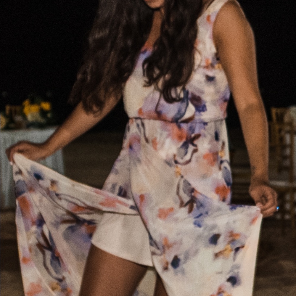 Gorgeous floral dress
